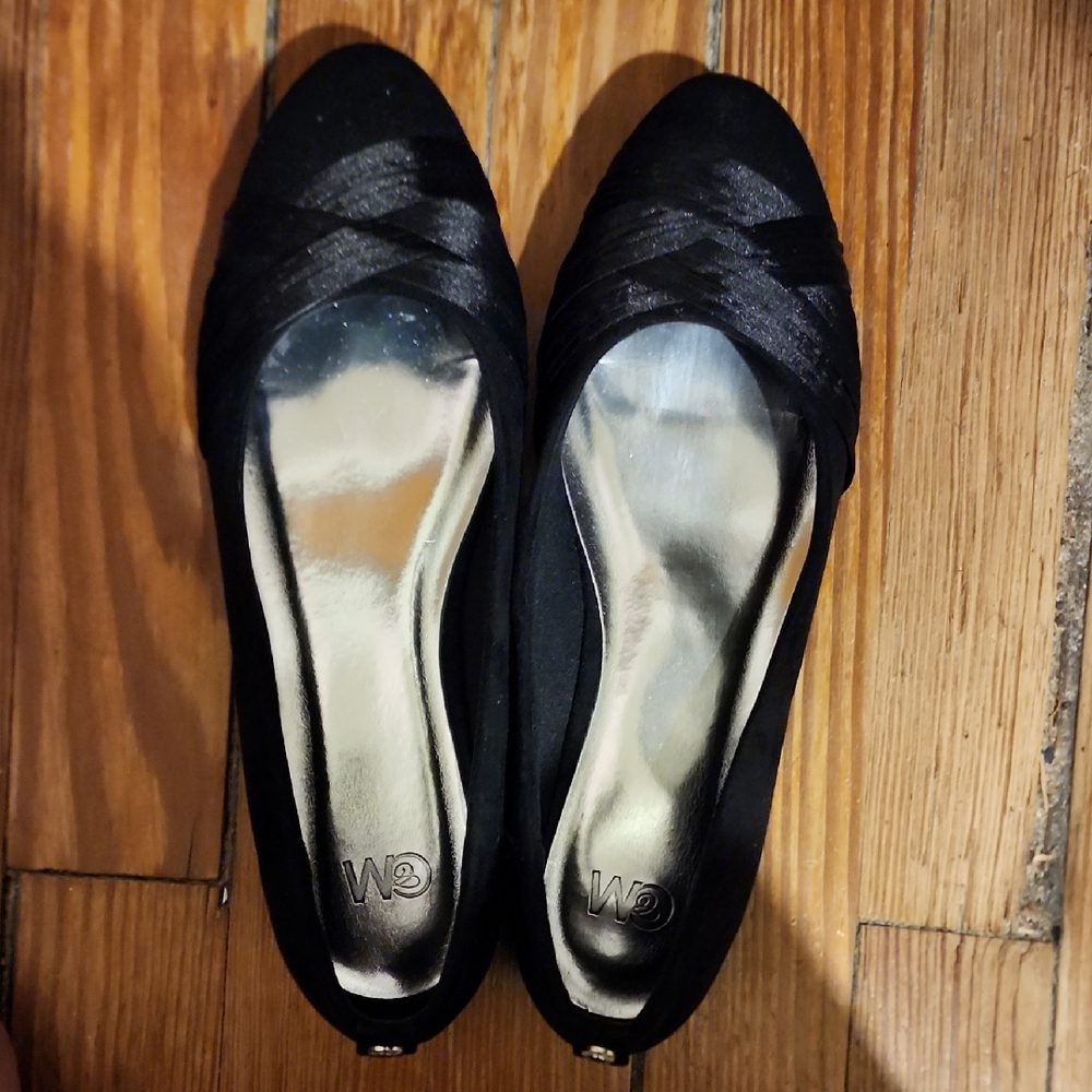 C&M Black Vegan Friendly Flats 9.5